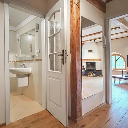 Duzy Duszniki-zdroj ドゥシュニキ・ズドルイ