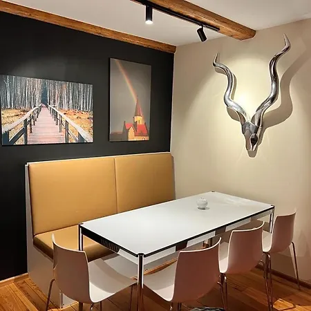 Duzy Duszniki-zdroj アパート