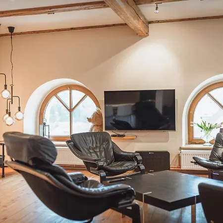 アパート Duzy Duszniki-zdroj *